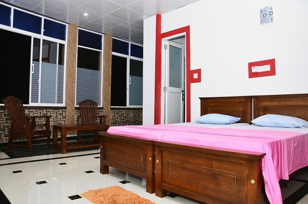 Kandyan Feel Free Homestay Bagian luar foto